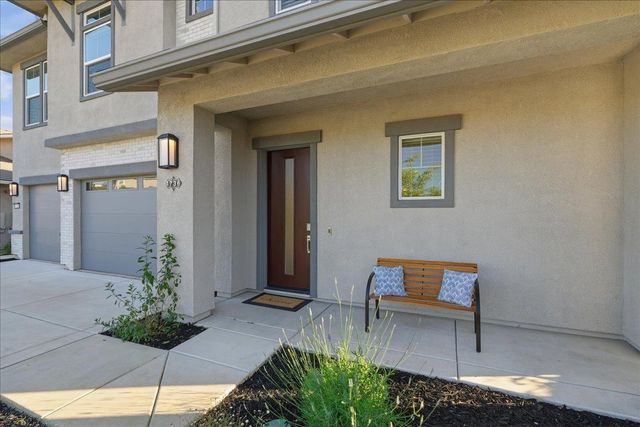 4736 Holliday Ln, El Dorado Hills, CA 95762