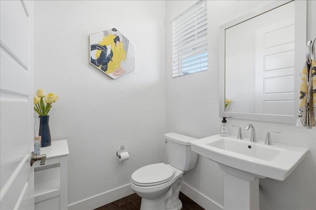 4736 Holliday Ln, El Dorado Hills, CA 95762