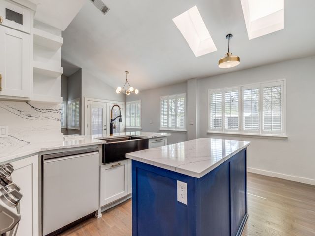 3307 Cliffview Drive, Corinth, TX 76210