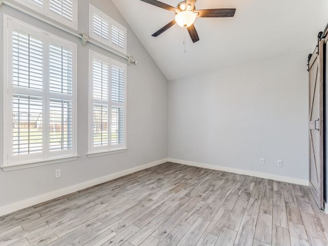 3307 Cliffview Drive, Corinth, TX 76210