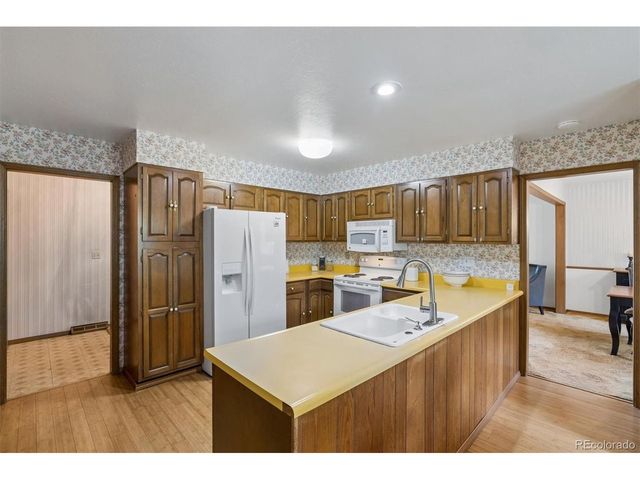 3288 Swadley St, Wheat Ridge, CO 80033
