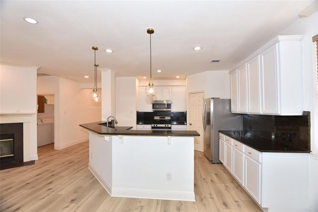 1503 Natural Bridge LN, Pflugerville, TX 78660