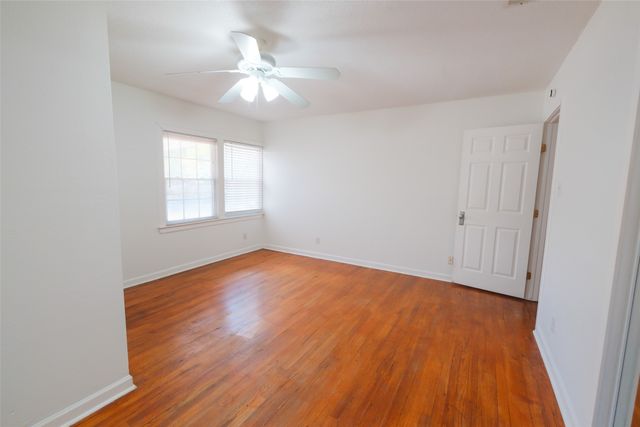 3900 Dexter Avenue, Fort Worth, TX 76107
