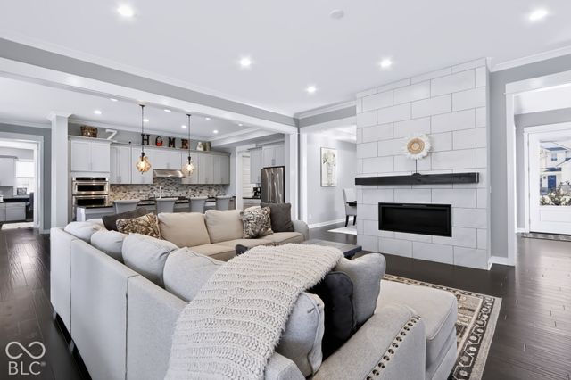 10428 Vermillion Drive, Fortville, IN 46040