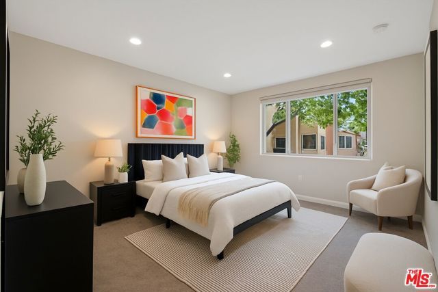 14412 Killion Street 205, Sherman Oaks, CA 91401