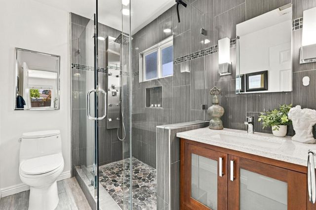 1025 Fulton Avenue, Sunnyvale, CA 94089