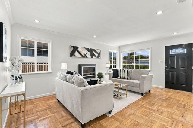 1025 Fulton Avenue, Sunnyvale, CA 94089