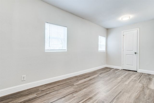 2216 Marburg Street, Dallas, TX 75215