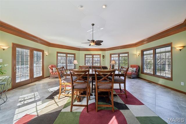 5716 Lilac Trails Drive, St Louis, MO 63128