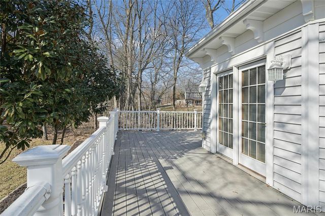 5716 Lilac Trails Drive, St Louis, MO 63128