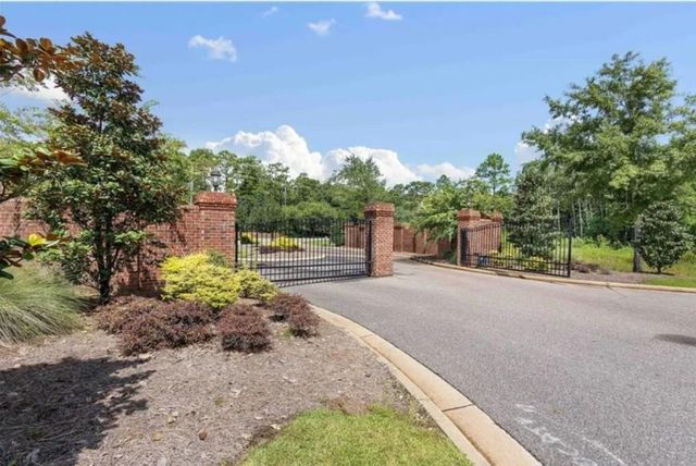 3200 Long Leaf Way, Mobile, AL 36695