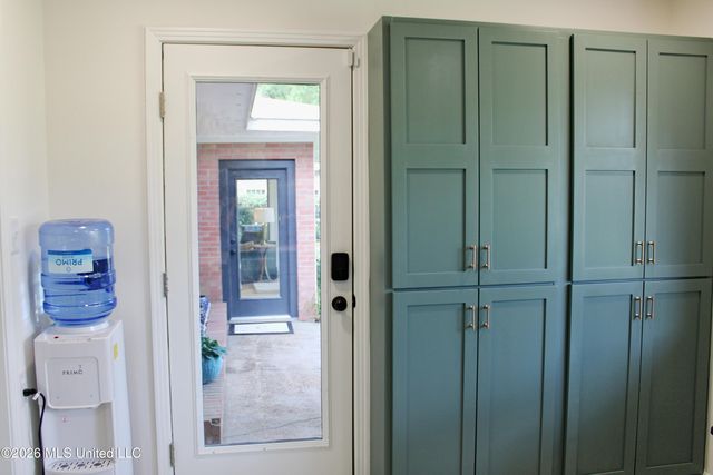 3918 Rhymes Place, Jackson, MS 39211