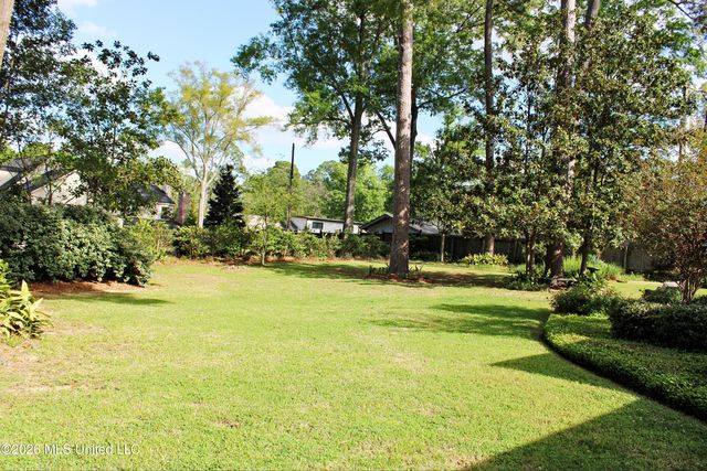 3918 Rhymes Place, Jackson, MS 39211