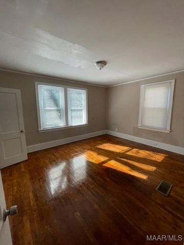 25 Arlington Road, Montgomery, AL 36105