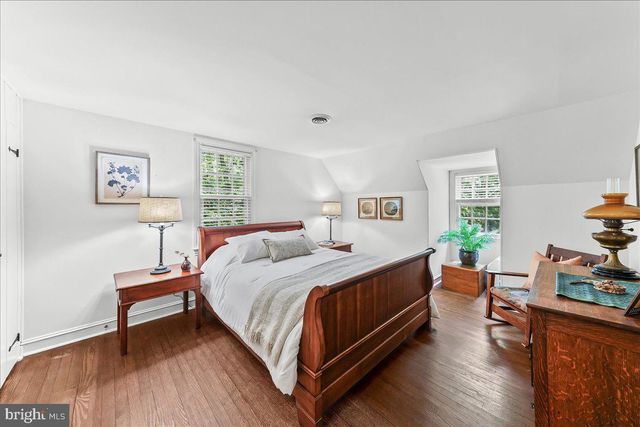 890 PAXON HOLLOW RD, Media, PA 19063