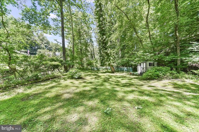 890 PAXON HOLLOW RD, Media, PA 19063