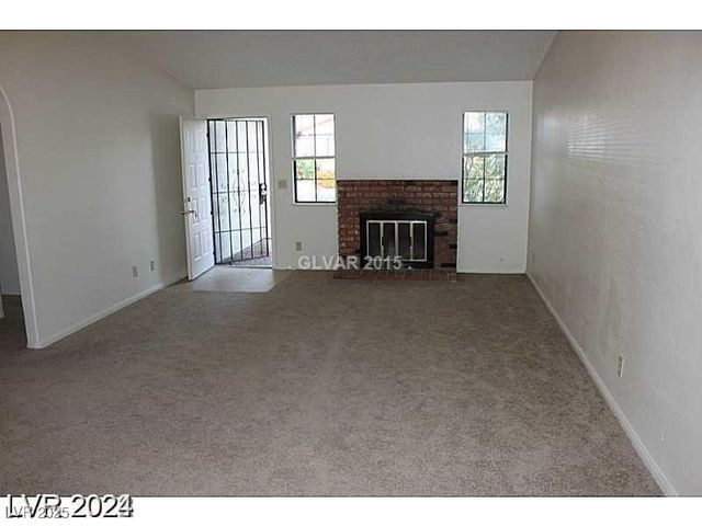 1617 Joshua Tree Court, Las Vegas, NV 89108