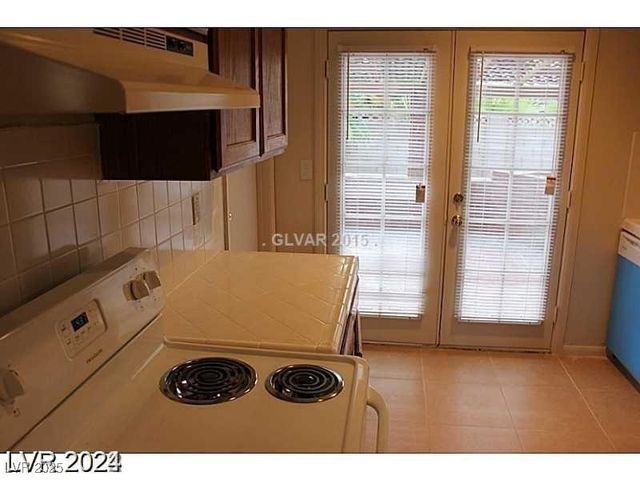 1617 Joshua Tree Court, Las Vegas, NV 89108