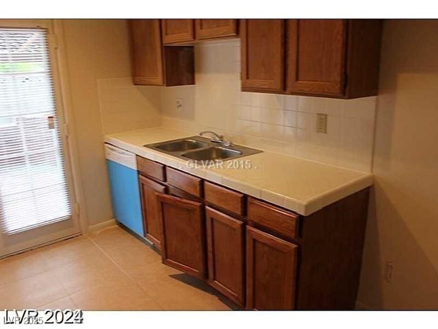 1617 Joshua Tree Court, Las Vegas, NV 89108