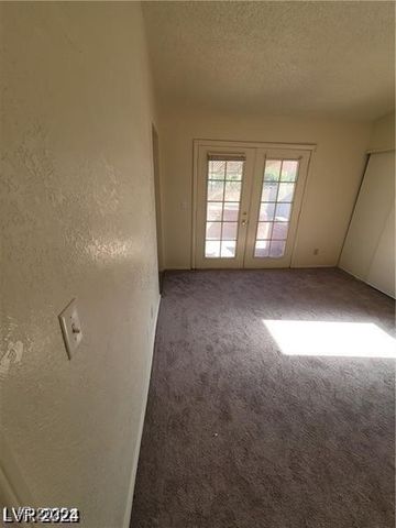 1617 Joshua Tree Court, Las Vegas, NV 89108
