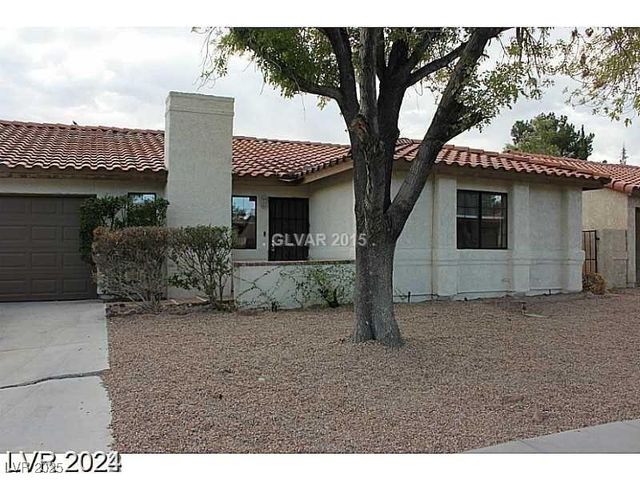 1617 Joshua Tree Court, Las Vegas, NV 89108