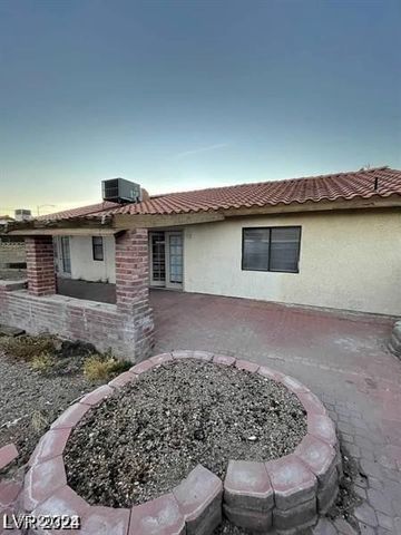 1617 Joshua Tree Court, Las Vegas, NV 89108