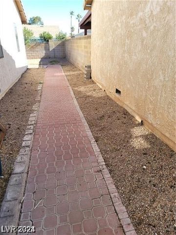 1617 Joshua Tree Court, Las Vegas, NV 89108