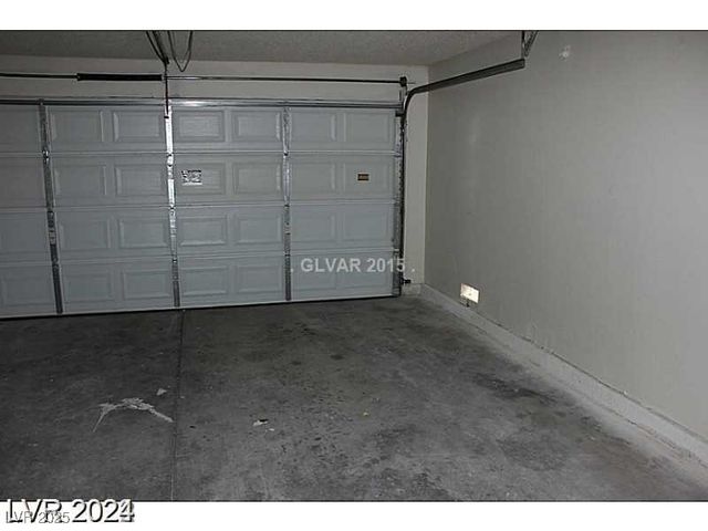 1617 Joshua Tree Court, Las Vegas, NV 89108