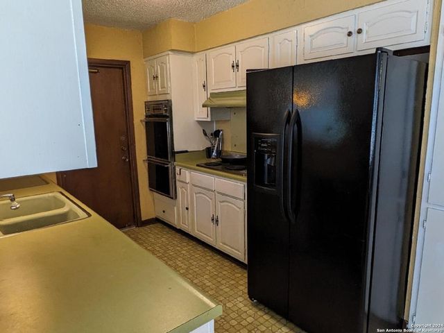 14223 BROOK HOLLOW BLVD, San Antonio, TX 78232