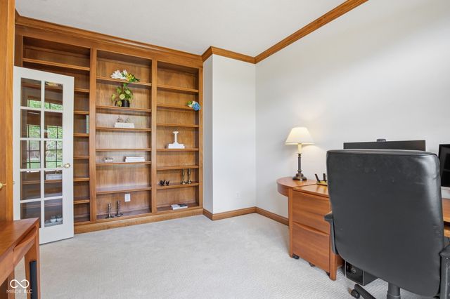 4357 Riverbirch Run, Zionsville, IN 46077