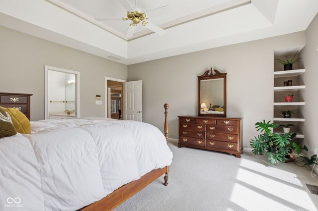 4357 Riverbirch Run, Zionsville, IN 46077