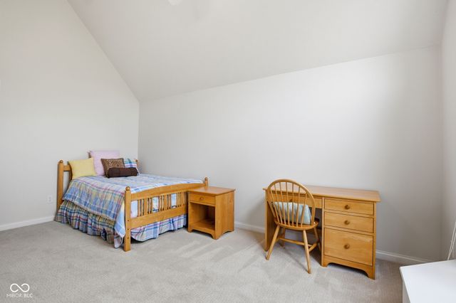 4357 Riverbirch Run, Zionsville, IN 46077