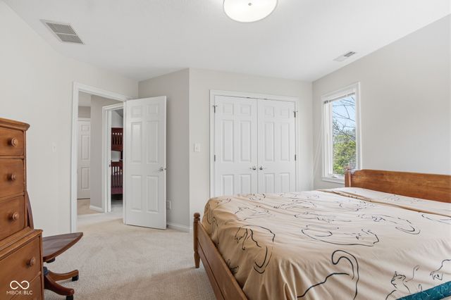 4357 Riverbirch Run, Zionsville, IN 46077