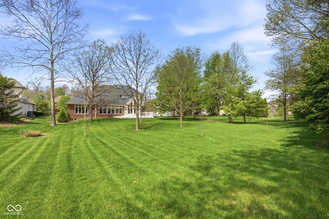 4357 Riverbirch Run, Zionsville, IN 46077