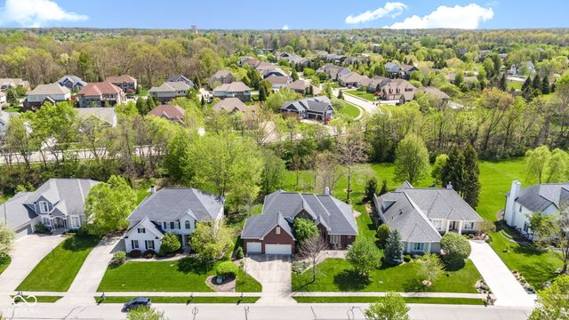 4357 Riverbirch Run, Zionsville, IN 46077