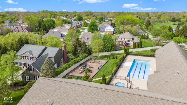 4357 Riverbirch Run, Zionsville, IN 46077