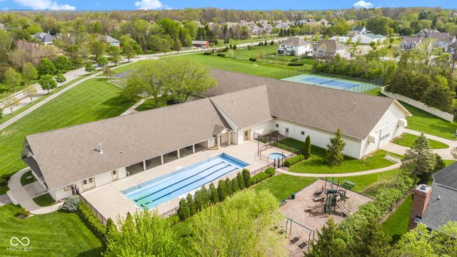 4357 Riverbirch Run, Zionsville, IN 46077