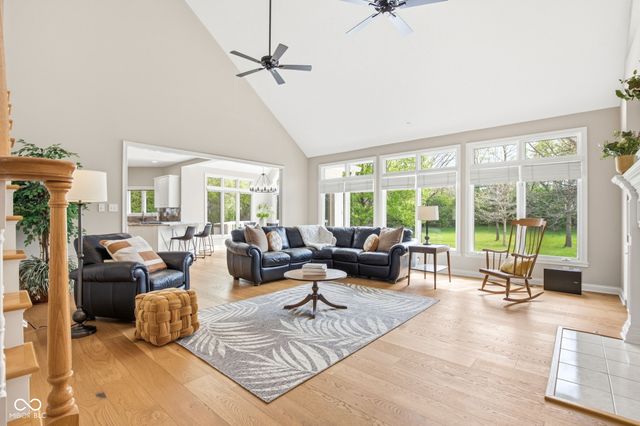 4357 Riverbirch Run, Zionsville, IN 46077