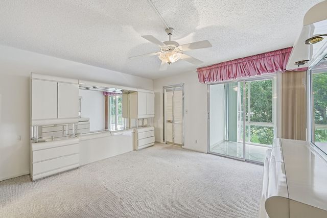 2302 Lucaya Lane E3, Coconut Creek, FL 33066