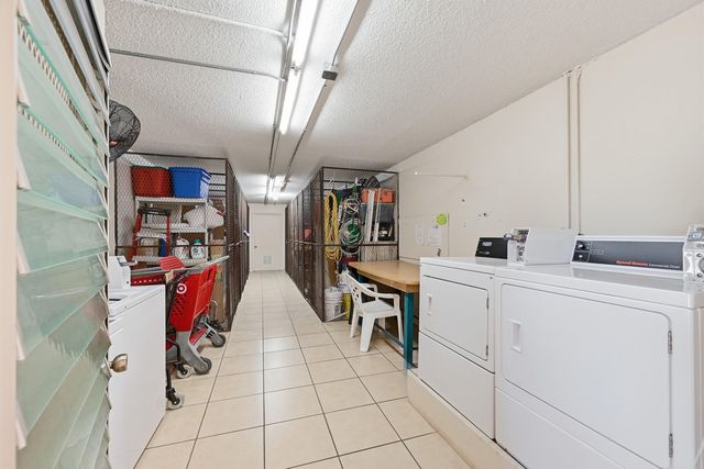 2302 Lucaya Lane E3, Coconut Creek, FL 33066