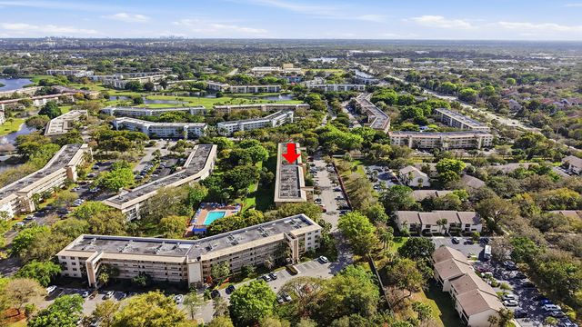 2302 Lucaya Lane E3, Coconut Creek, FL 33066