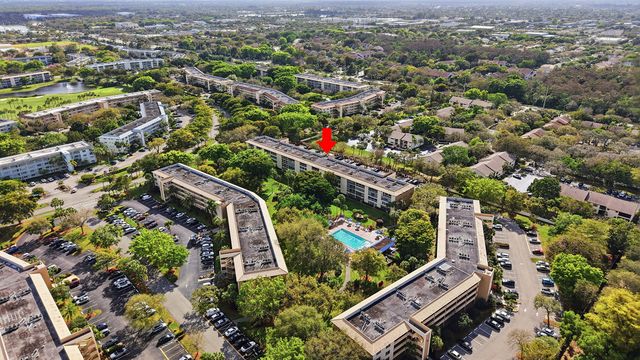 2302 Lucaya Lane E3, Coconut Creek, FL 33066