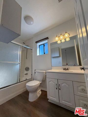 4306 Pennsylvania Avenue, La Crescenta, CA 91214