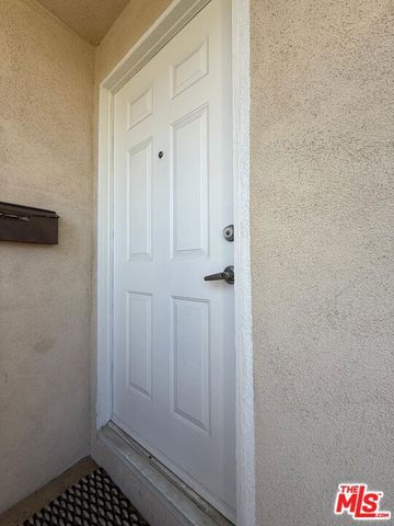 4306 Pennsylvania Avenue, La Crescenta, CA 91214