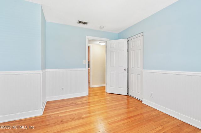 4615 ANVERS Boulevard, Jacksonville, FL 32210