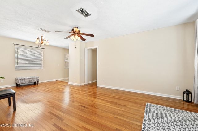 4615 ANVERS Boulevard, Jacksonville, FL 32210