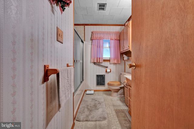 595 NEW SCHAEFFERSTOWN RD, Bernville, PA 19506