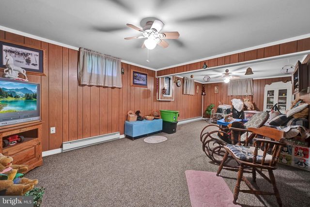 595 NEW SCHAEFFERSTOWN RD, Bernville, PA 19506