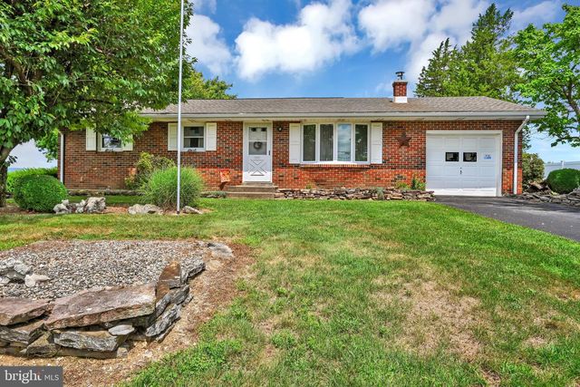 595 NEW SCHAEFFERSTOWN RD, Bernville, PA 19506