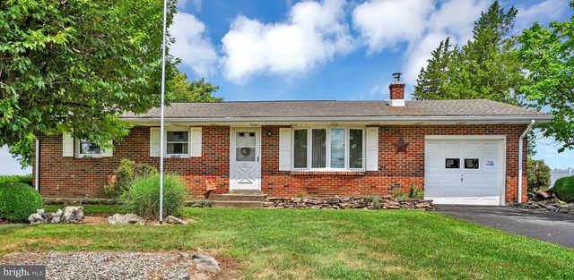 595 NEW SCHAEFFERSTOWN RD, Bernville, PA 19506